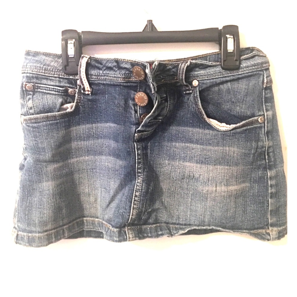 Trendy jeans shirt!